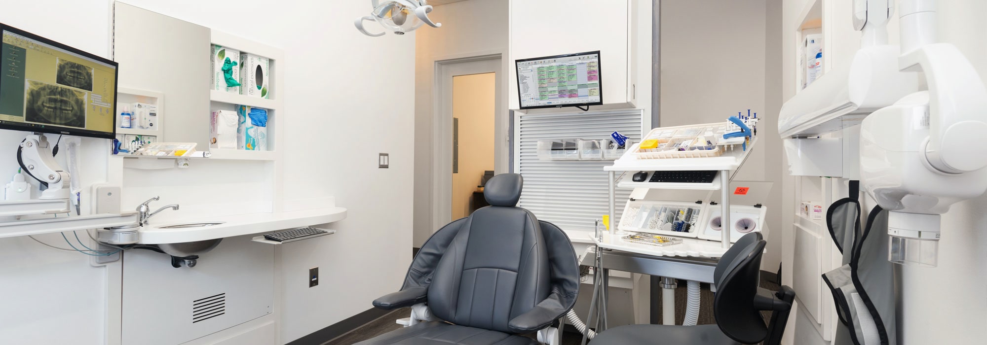 Dr. Billings and Dr. Soistman Dental Practice Treatment room